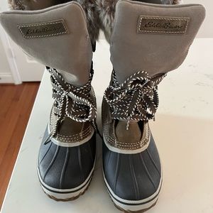 Brand new Eddie Bauer boots
